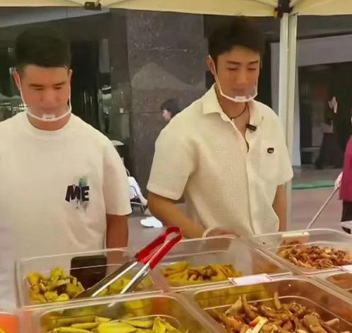 娱乐吃瓜酱摆摊视频大全